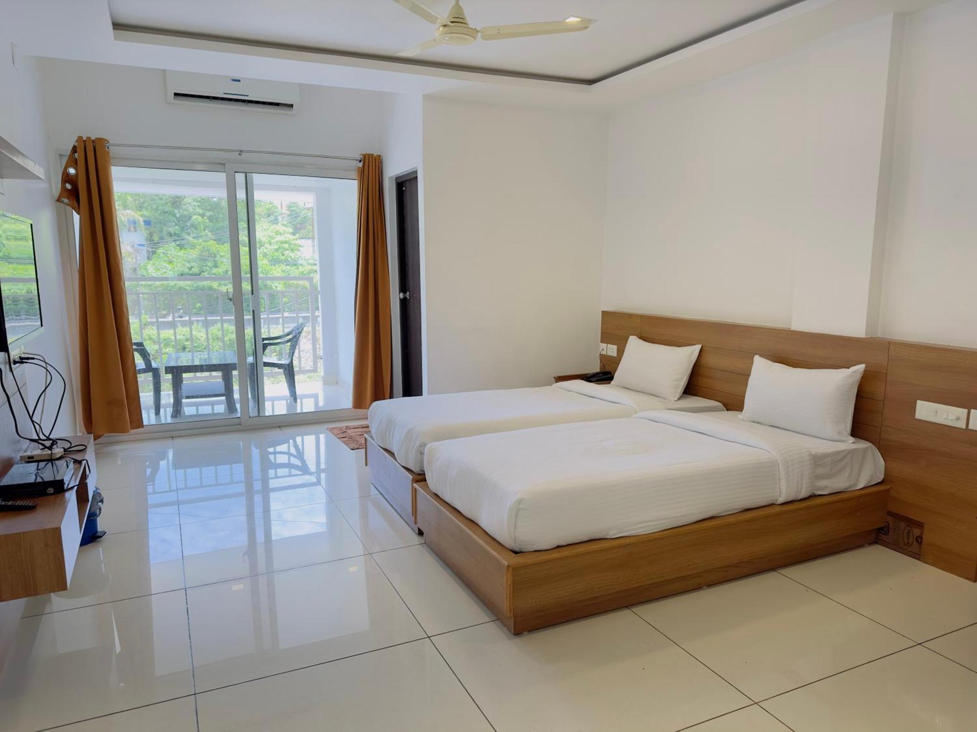 Hotel Lets Stay Kochi Exterior foto