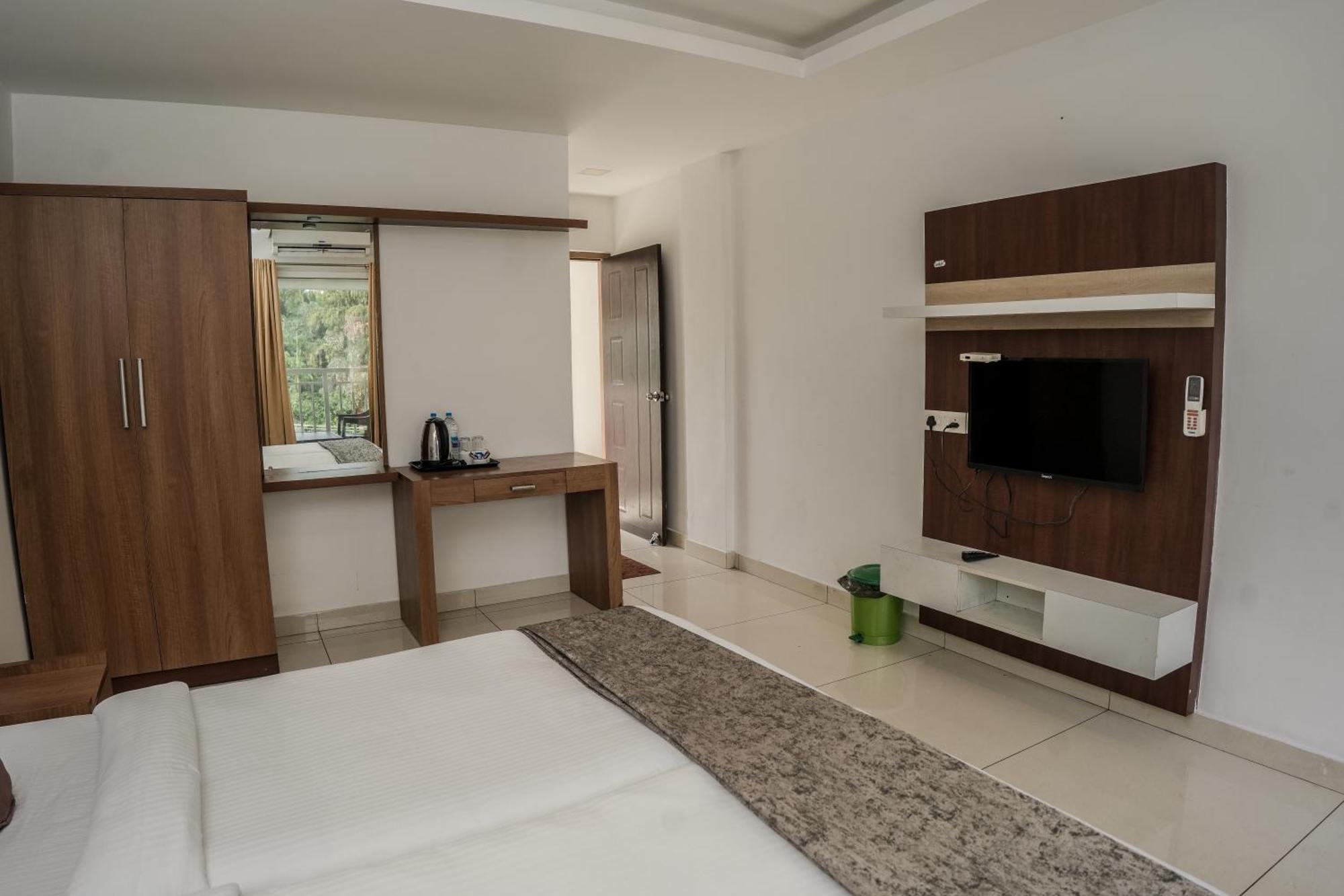 Hotel Lets Stay Kochi Exterior foto